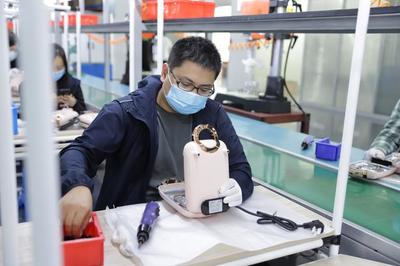 外貿工廠七成訂單回流國內,浙江硬核廠長稱“一等品只賣中國消費者”